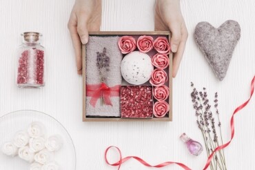 I am an Article Title Six