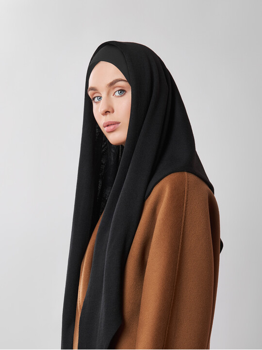 Jasmyne Sample Black